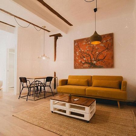 Charming Design Apartment Reina Sofia Madrid Exterior photo