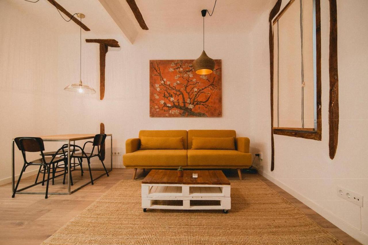 Charming Design Apartment Reina Sofia Madrid Exterior photo